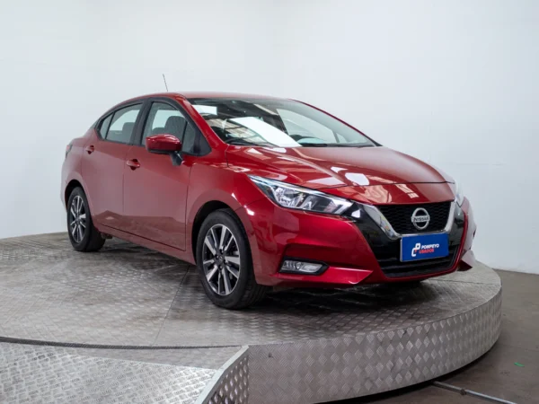 NISSAN VERSA 2023 usado — Pompeyo Carrasco — foto 2