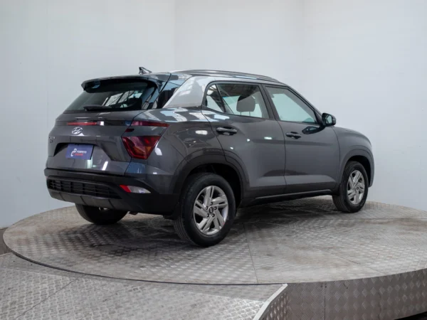 HYUNDAI CRETA 2023 usado — Pompeyo Carrasco — foto 6