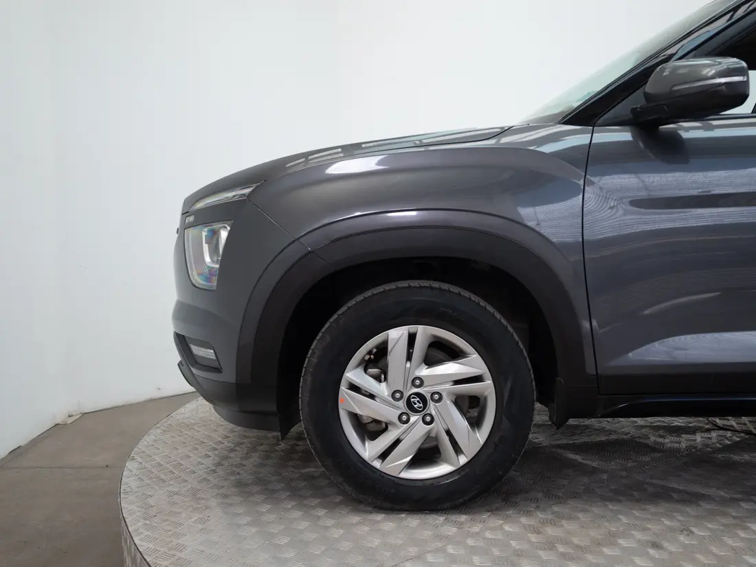 HYUNDAI CRETA 1.5 SU2I PLUS MT 2023