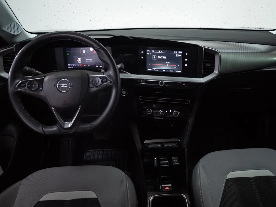 Opel Mokka — foto 14 de 19