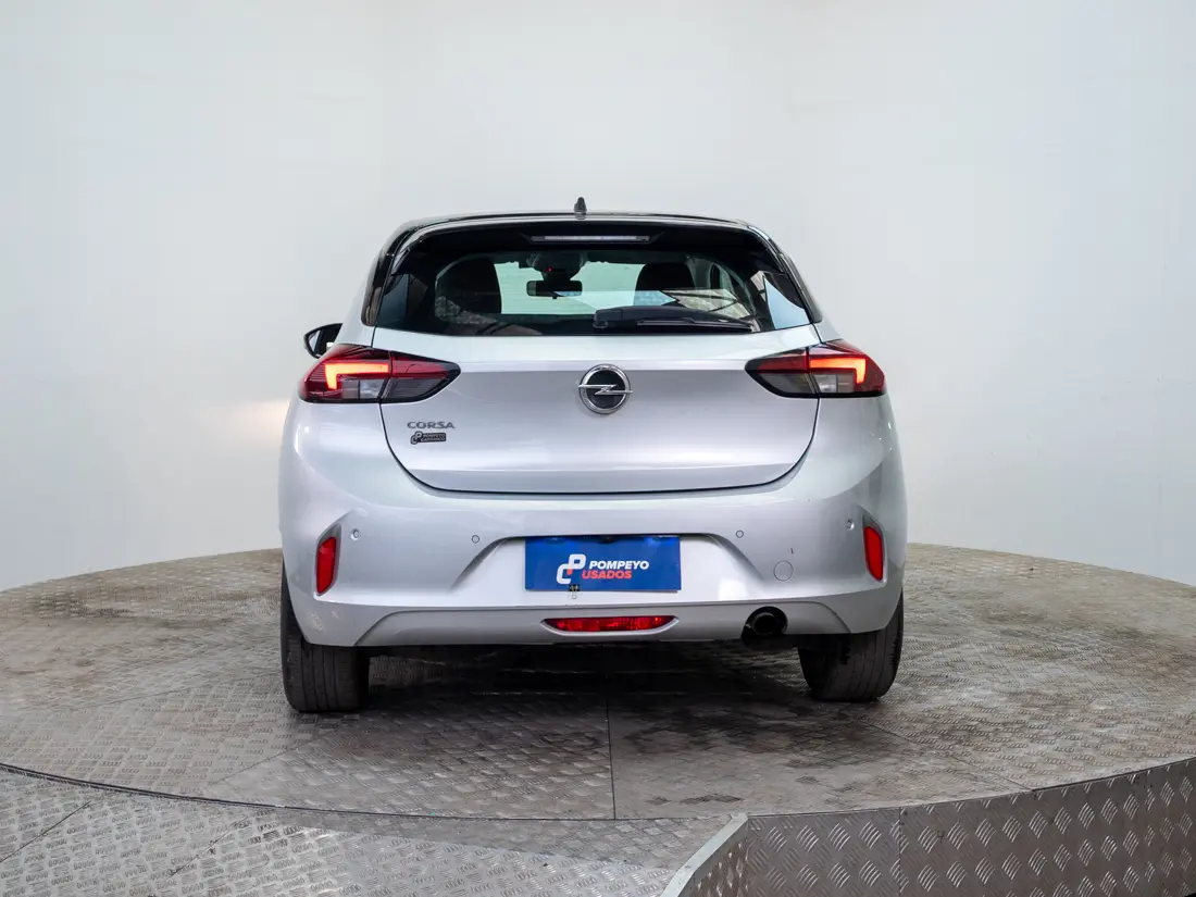 Opel Corsa — foto 6 de 20