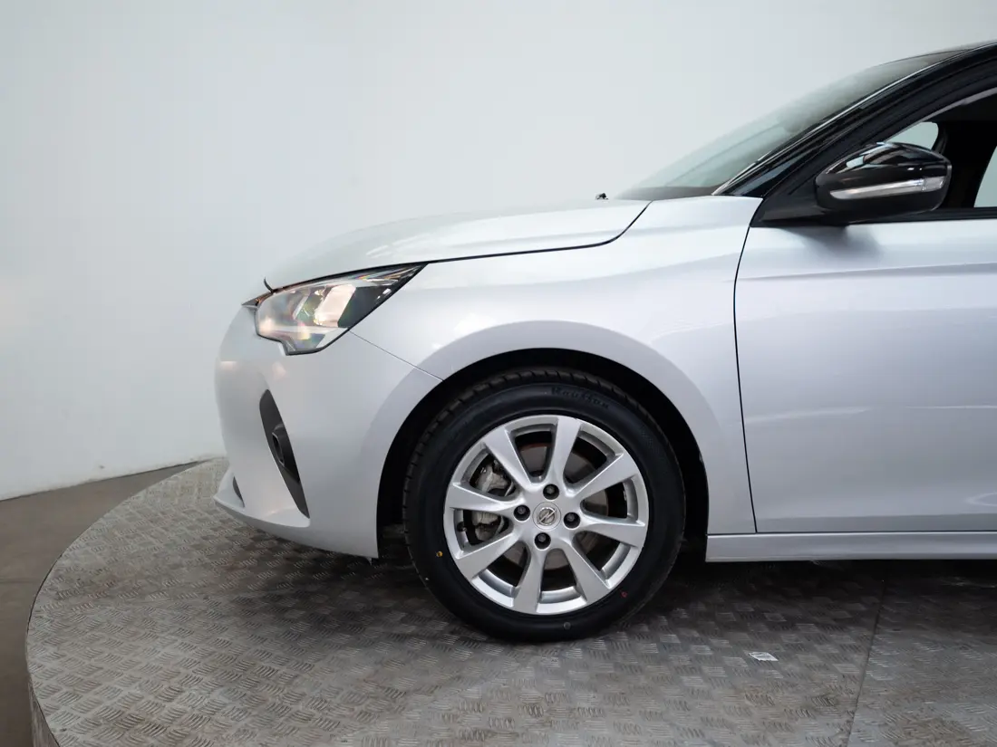 Opel Corsa — foto 15 de 20