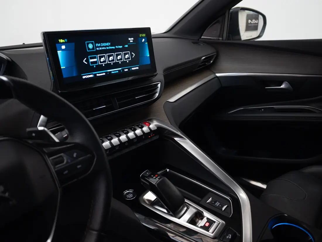 Peugeot 3008 — foto 21 de 22