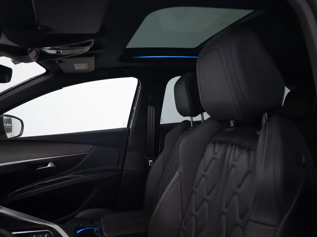 Peugeot 3008 — foto 15 de 22