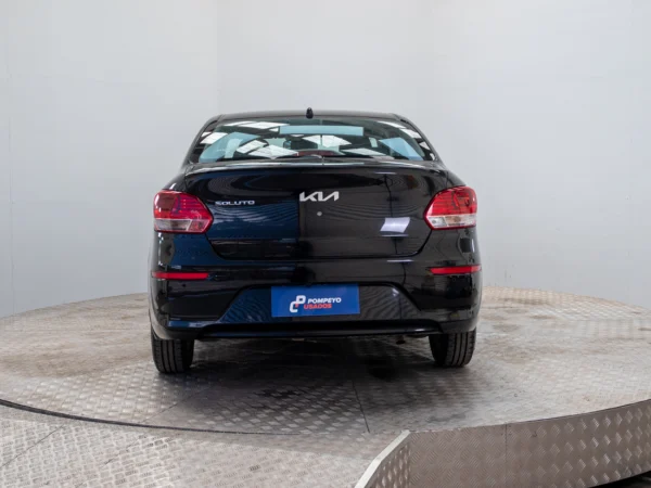 Kia SOLUTO 2023 usado — Pompeyo Carrasco — foto 5
