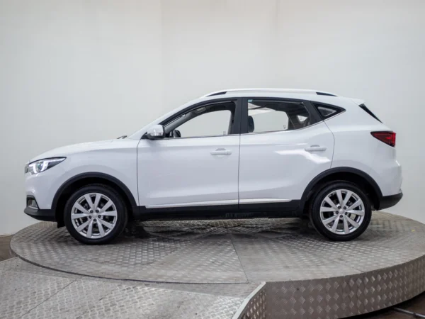 MG ZS 2023 usado — Pompeyo Carrasco — foto 3