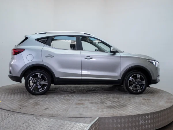MG ZS 2023 usado — Pompeyo Carrasco — foto 7