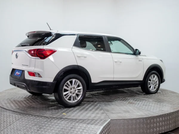 SSANGYONG KORANDO 2023 usado — Pompeyo Carrasco — foto 6