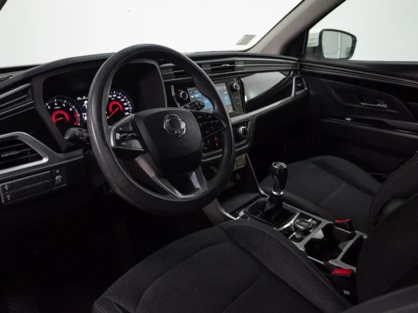 SSANGYONG KORANDO 2023 usado — Pompeyo Carrasco — foto 10