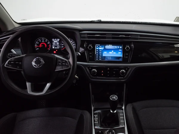 SSANGYONG KORANDO 2023 usado — Pompeyo Carrasco — foto 14