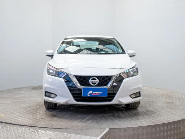 NISSAN VERSA 2023 usado — Pompeyo Carrasco — foto 2
