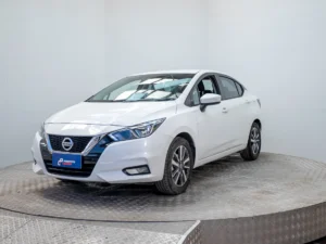 NISSAN VERSA usado