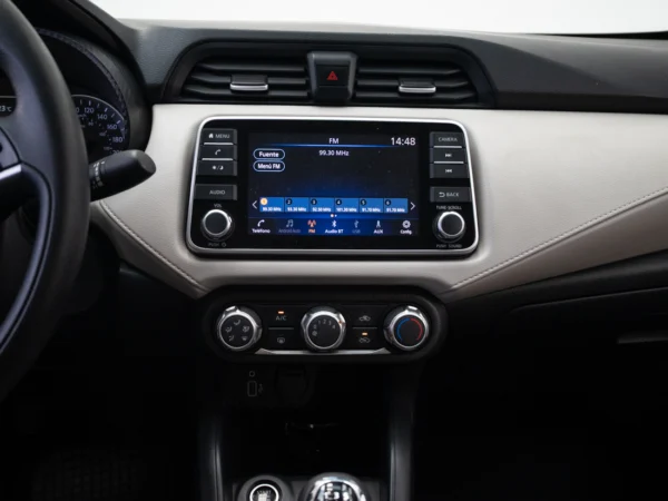 NISSAN VERSA 2023 usado — Pompeyo Carrasco — foto 15