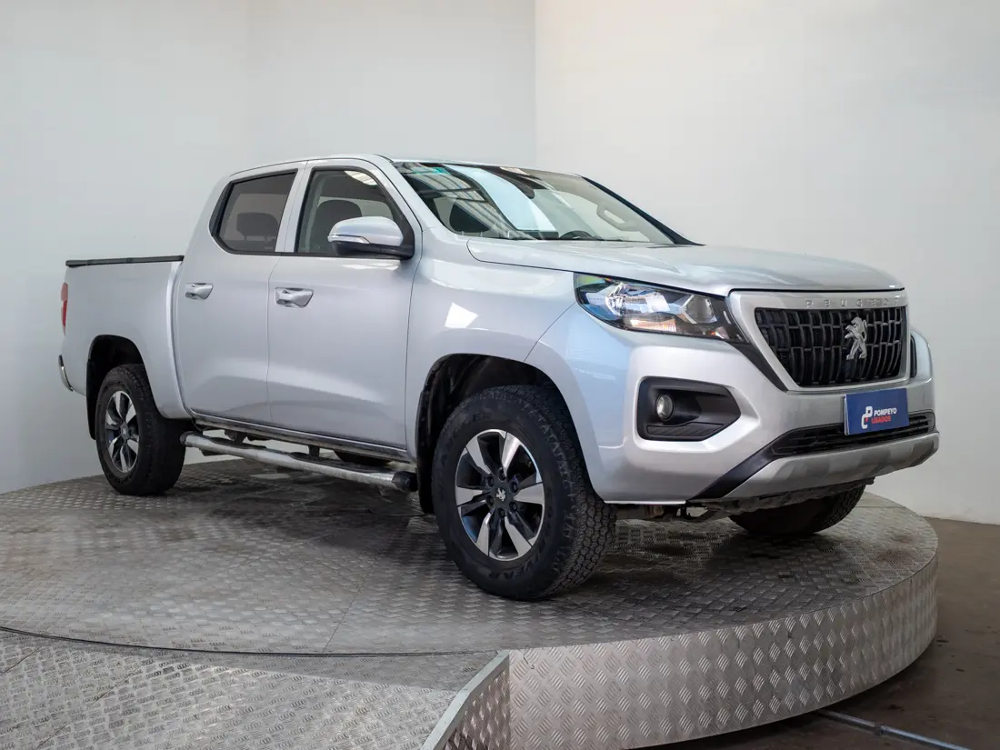 Peugeot Landtrek — foto 8 de 17