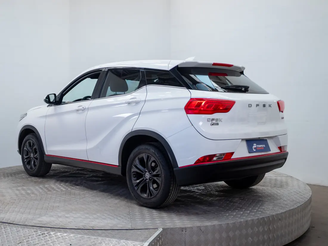 DFSK Suv500 — foto 4 de 18