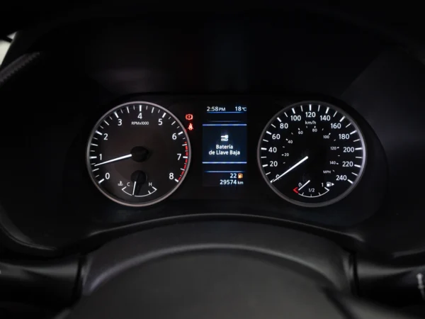 NISSAN SENTRA 2023 usado — Pompeyo Carrasco — foto 12