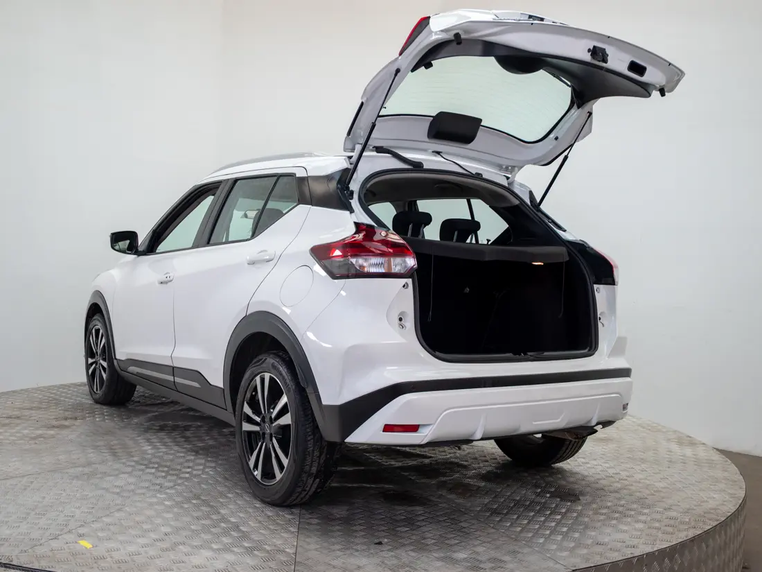 Nissan Kicks — foto 9 de 19