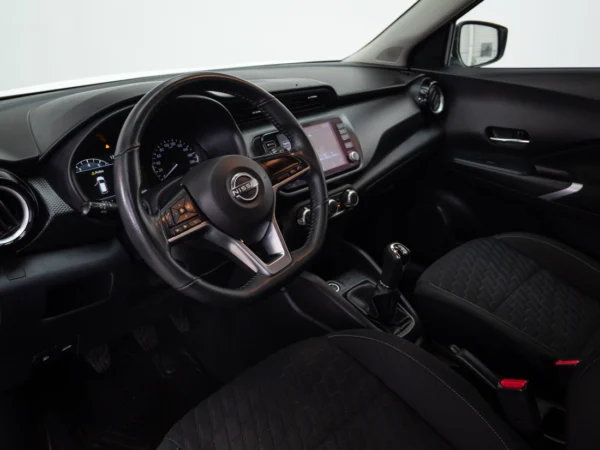 NISSAN KICKS 2023 usado — Pompeyo Carrasco — foto 10