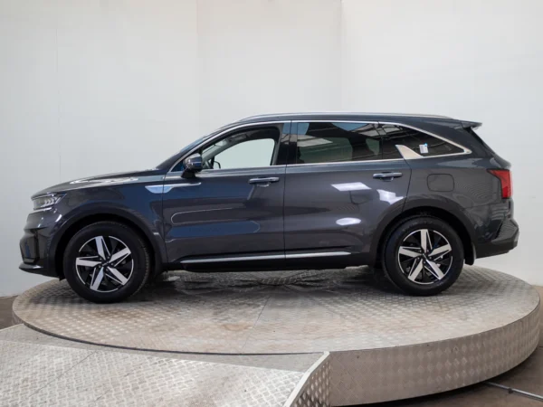 Kia SORENTO 2023 usado — Pompeyo Carrasco — foto 3