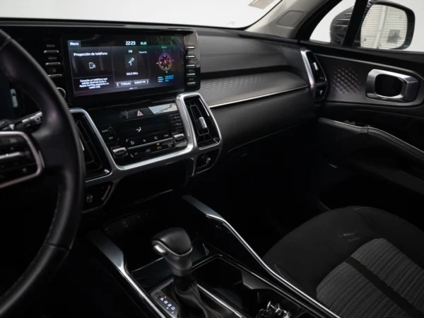 Kia SORENTO 2023 usado — Pompeyo Carrasco — foto 11