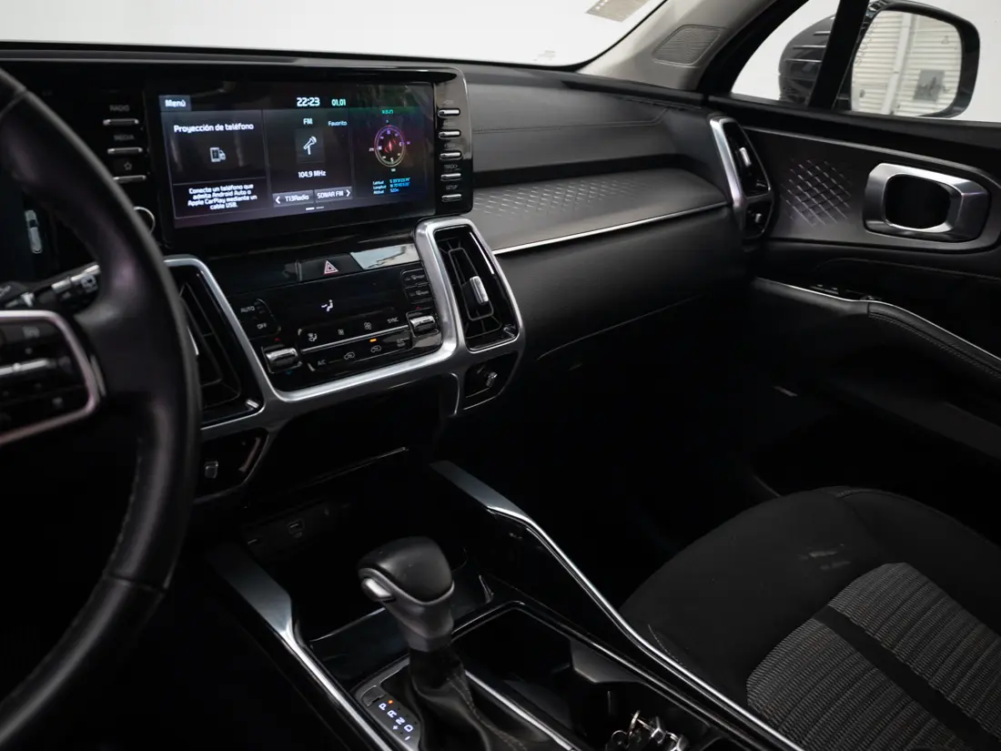 KIA SORENTO EX 2.5L GSL 6AT 2WD FULL 2023