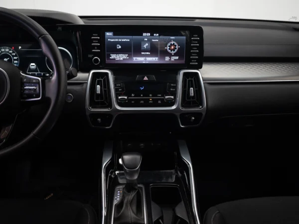 Kia SORENTO 2023 usado — Pompeyo Carrasco — foto 15