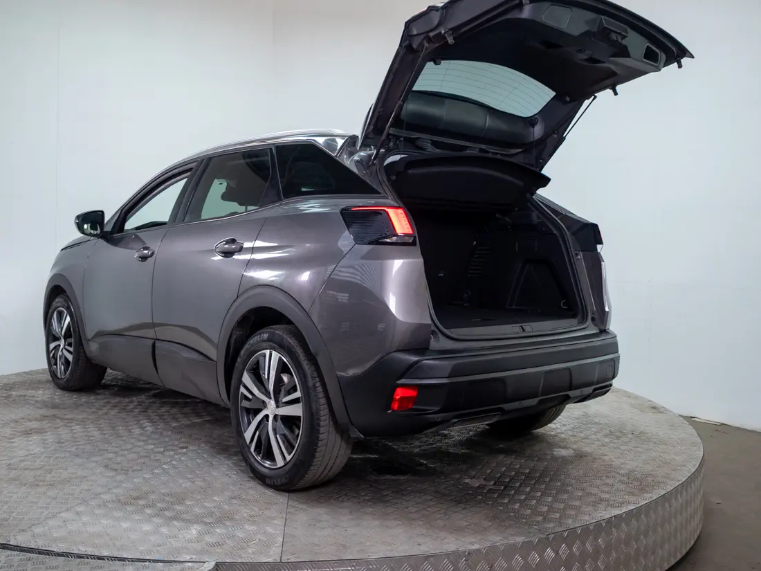 Peugeot 3008 — foto 10 de 19