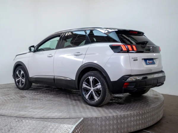 Peugeot 3008 2023 usado — Pompeyo Carrasco — foto 4