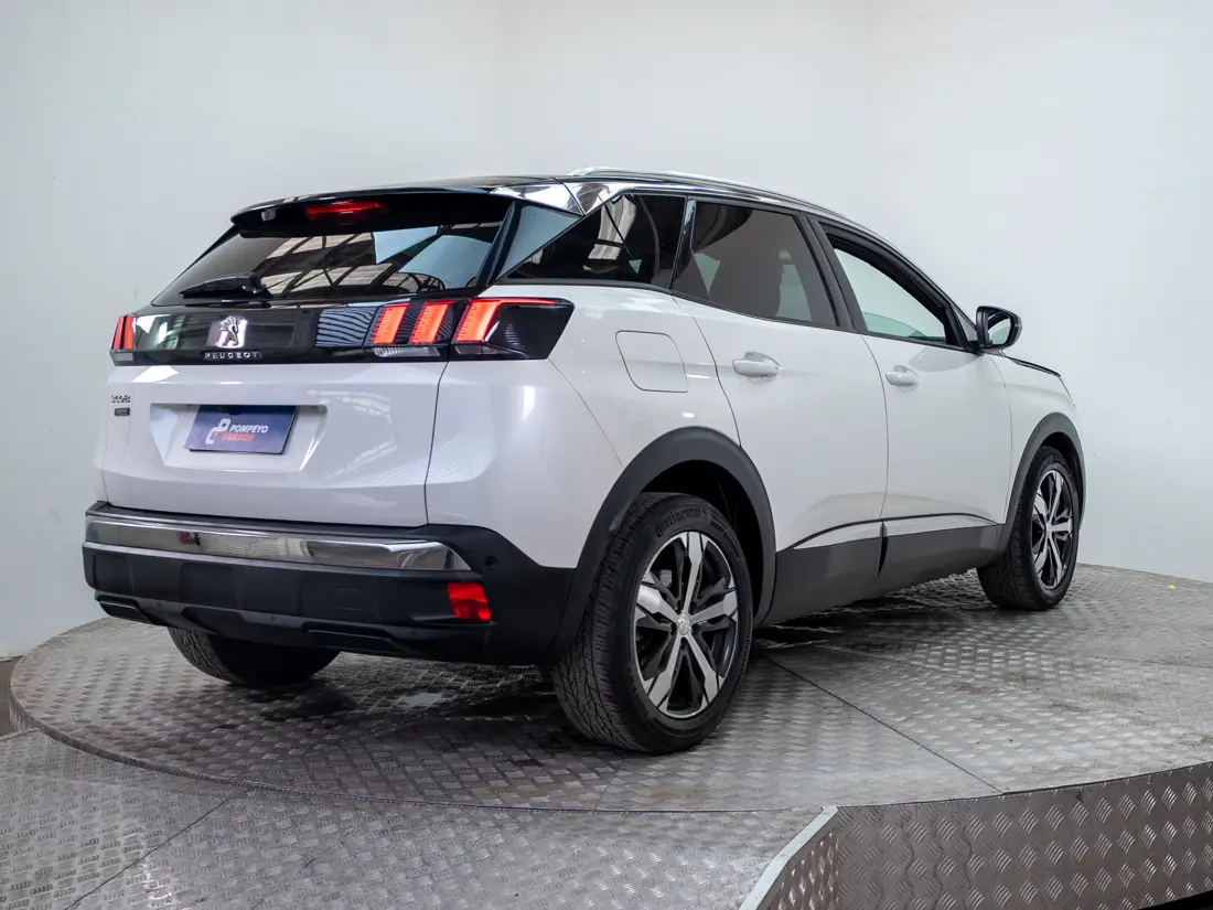 Peugeot 3008 — foto 6 de 19
