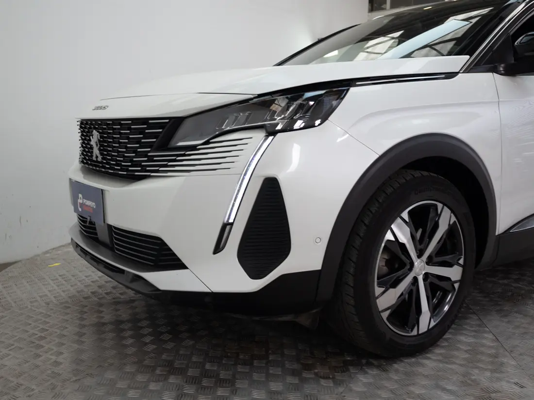 Peugeot 3008 — foto 17 de 19