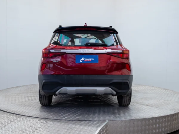 Kia SELTOS 2023 usado — Pompeyo Carrasco — foto 5
