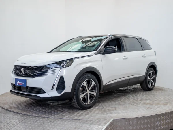 Peugeot NUEVO 5008 2023 usado — Pompeyo Carrasco — foto 1