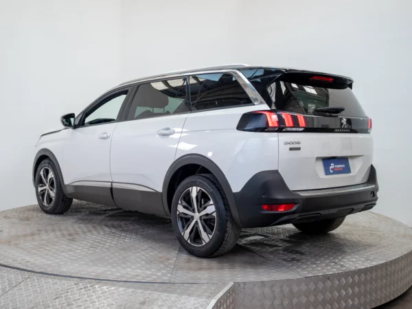 Peugeot NUEVO 5008 2023 usado — Pompeyo Carrasco — foto 4