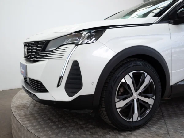 Peugeot NUEVO 5008 2023 usado — Pompeyo Carrasco — foto 17