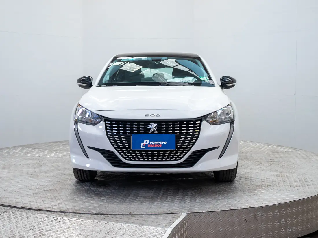 Peugeot 208 — foto 2 de 19