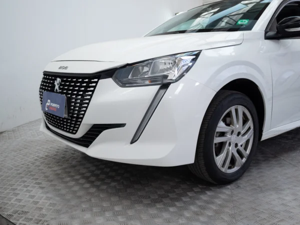 Peugeot 208 2023 usado — Pompeyo Carrasco — foto 17