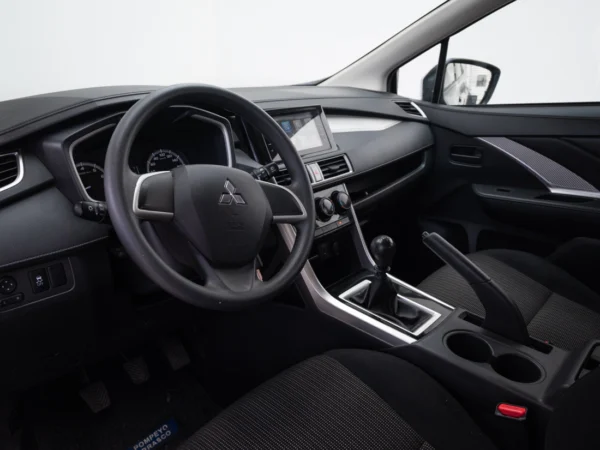 MITSUBISHI XPANDER 2024 usado — Pompeyo Carrasco — foto 10