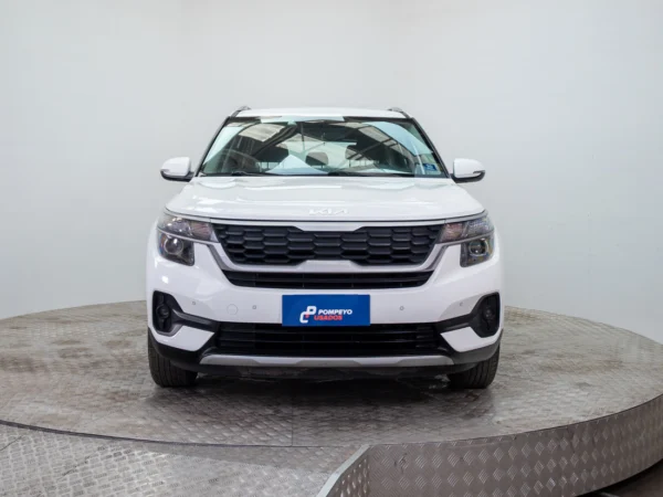 Kia SELTOS 2023 usado — Pompeyo Carrasco — foto 2