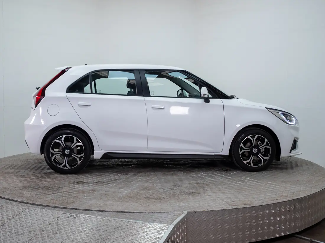 MG 3 — foto 7 de 18