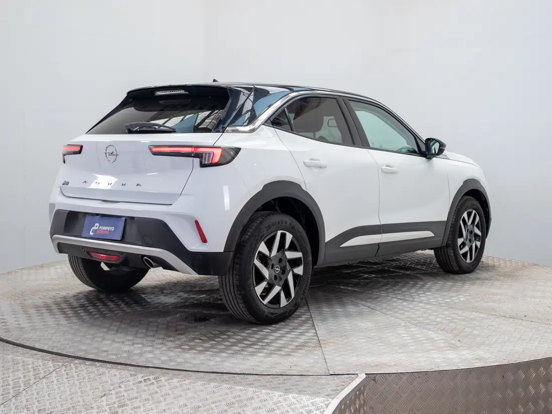 Opel Mokka — foto 6 de 18