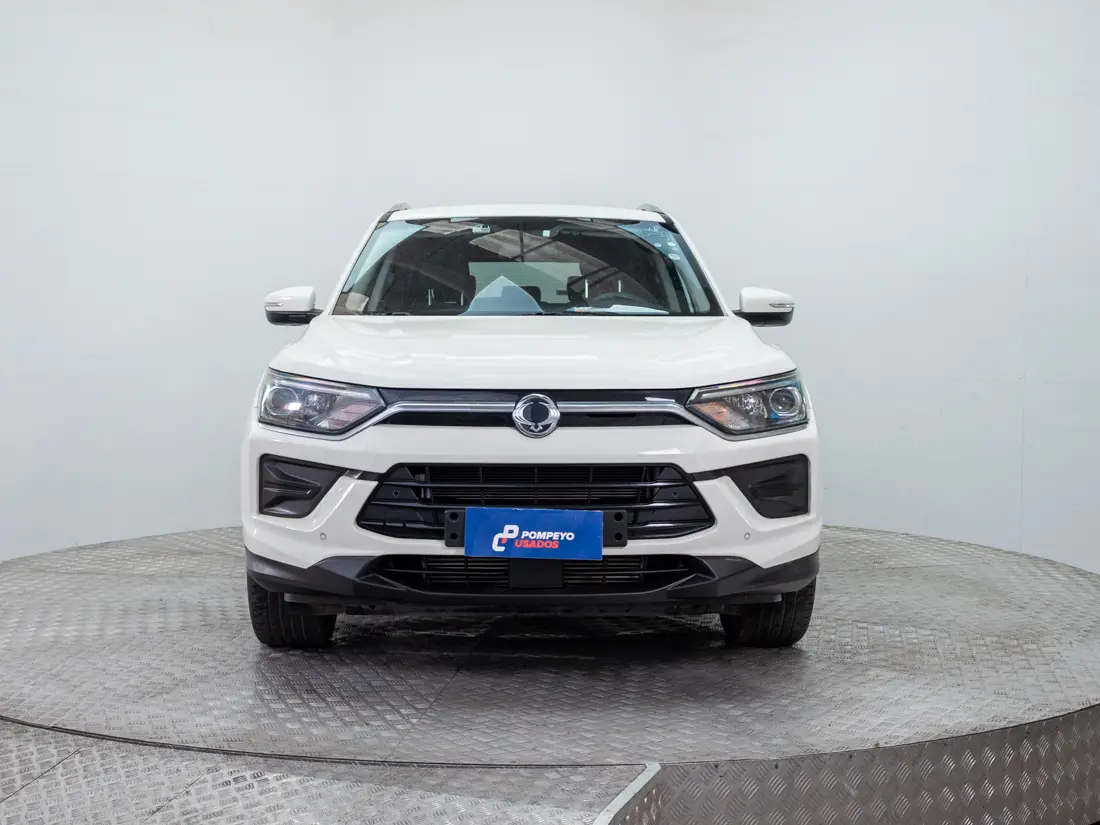 SsangYong New Korando — foto 2 de 18