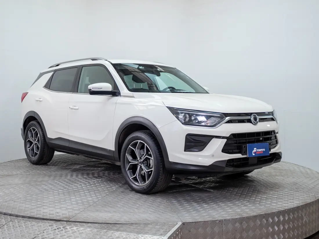SsangYong New Korando — foto 8 de 18