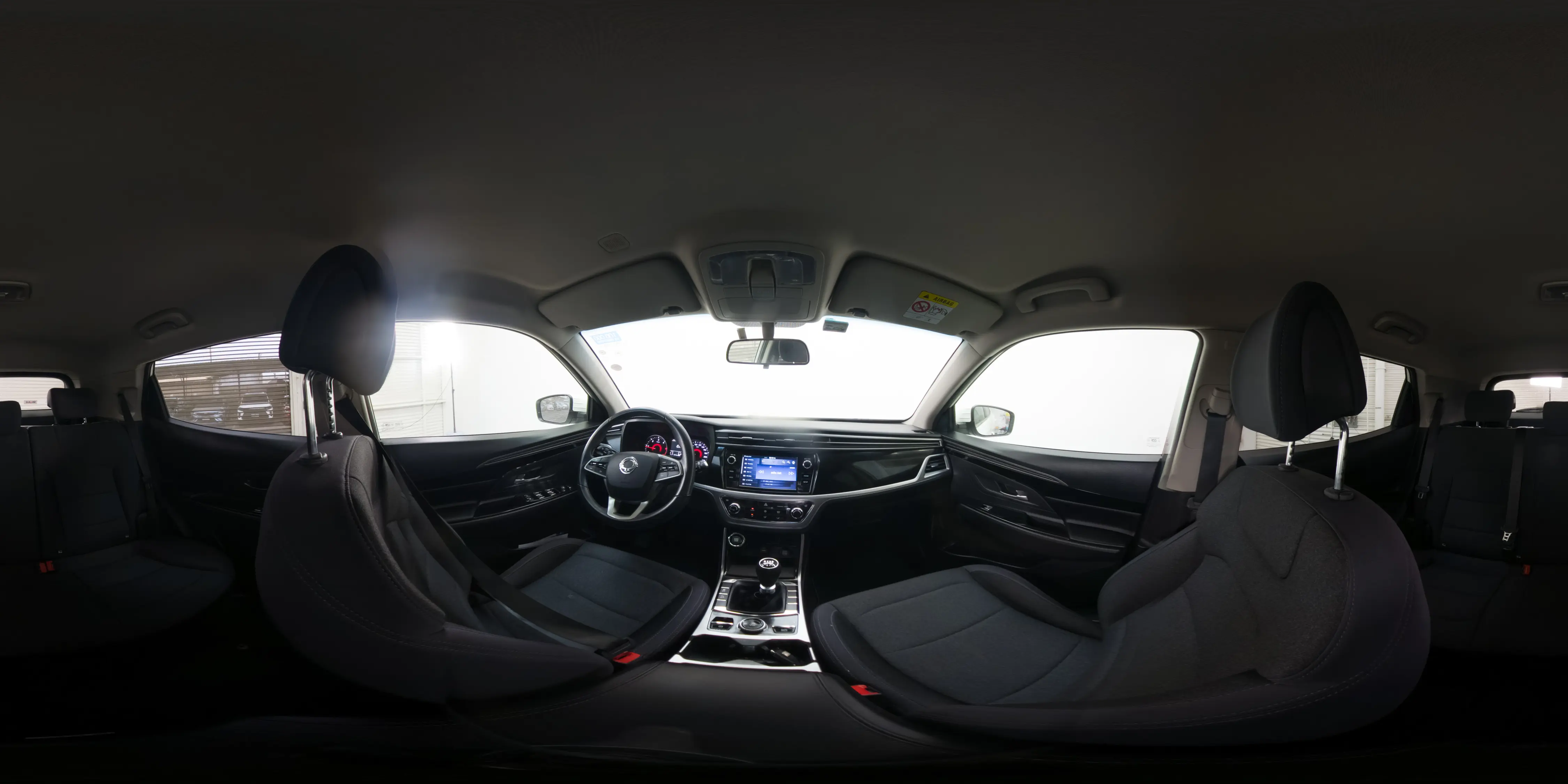 SsangYong New Korando — foto 18 de 18