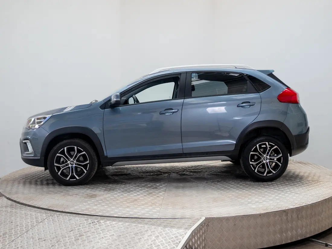 Chery Tiggo 2 — foto 3 de 19