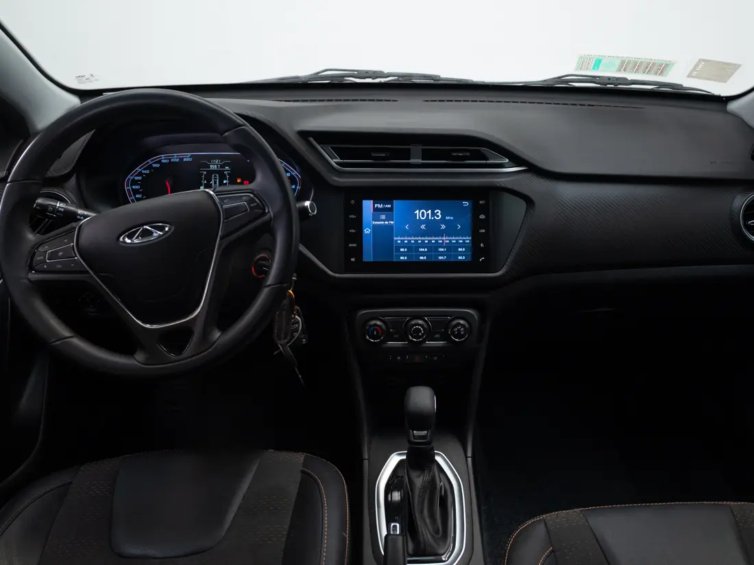 Chery Tiggo 2 — foto 14 de 19