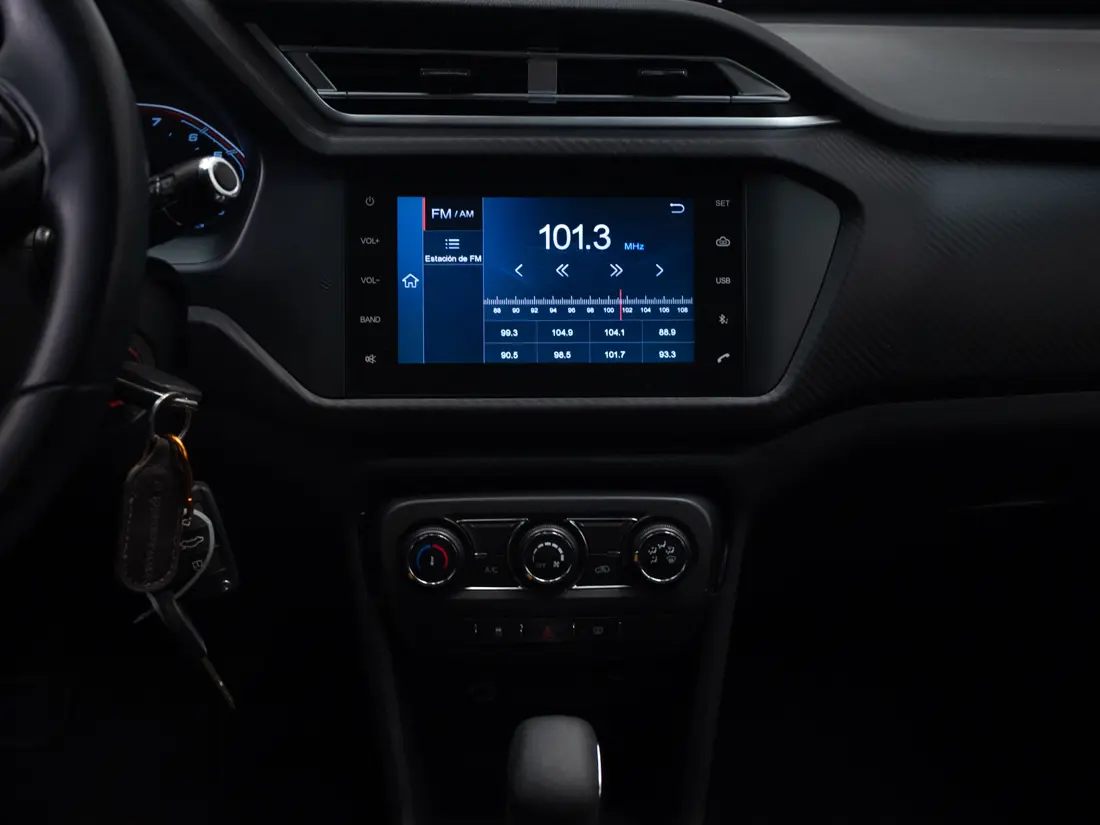 Chery Tiggo 2 — foto 15 de 19