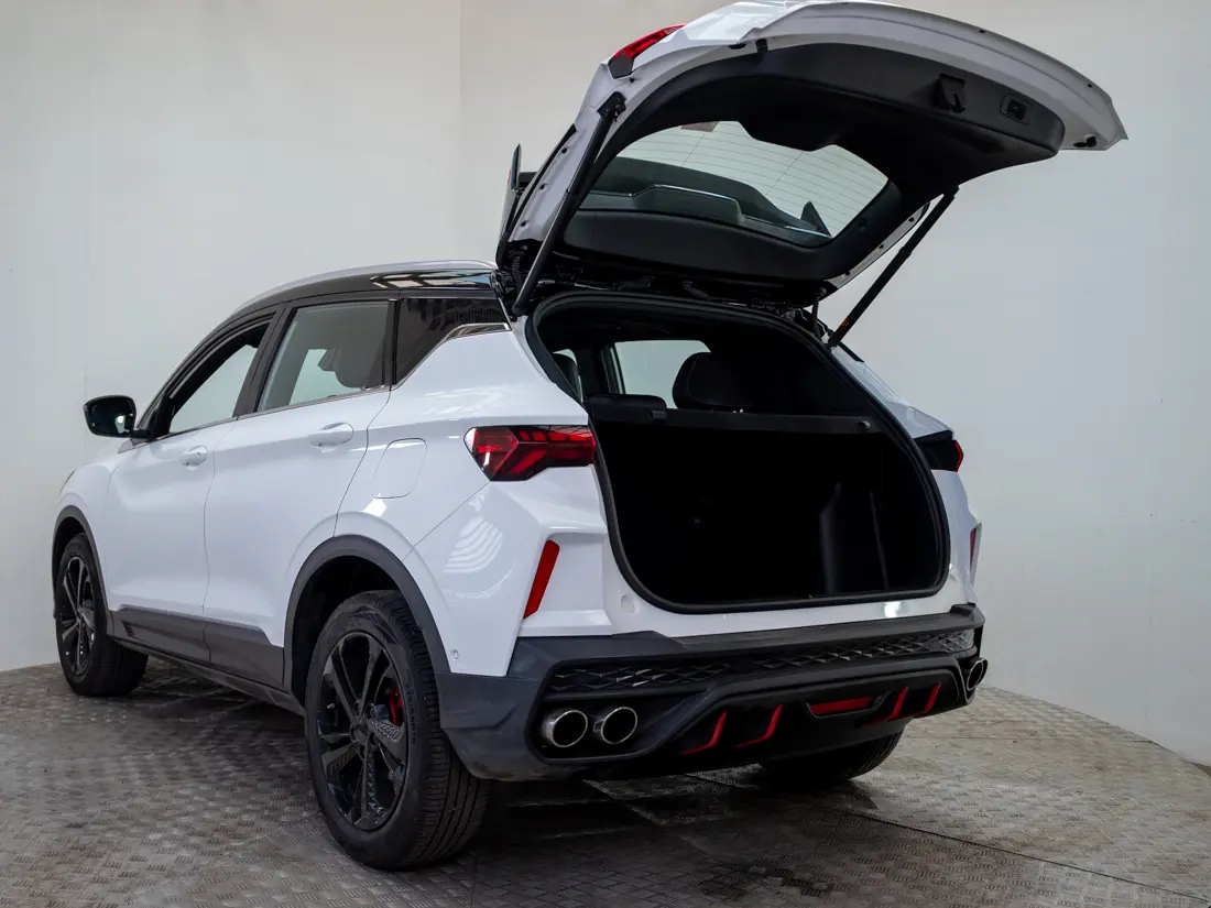 GEELY COOLRAY 1.5 SPORT 7DCT AT 2024