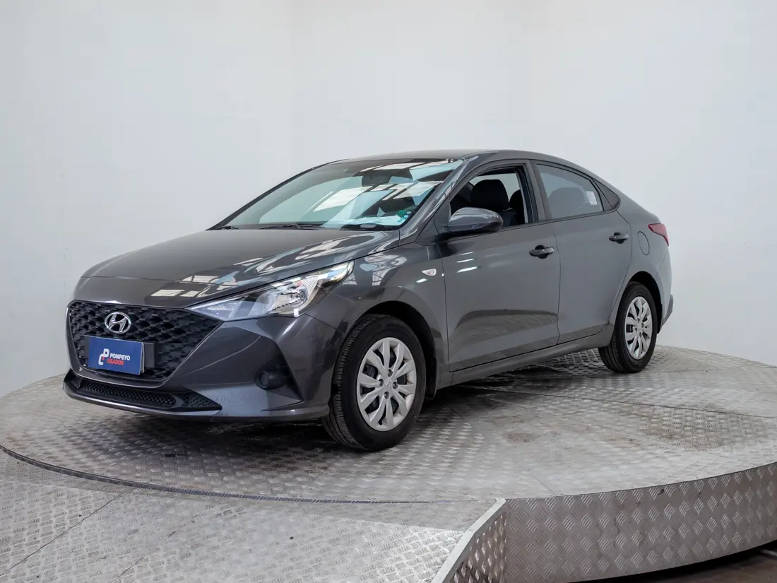 HYUNDAI ACCENT 2024 usado — Pompeyo Carrasco