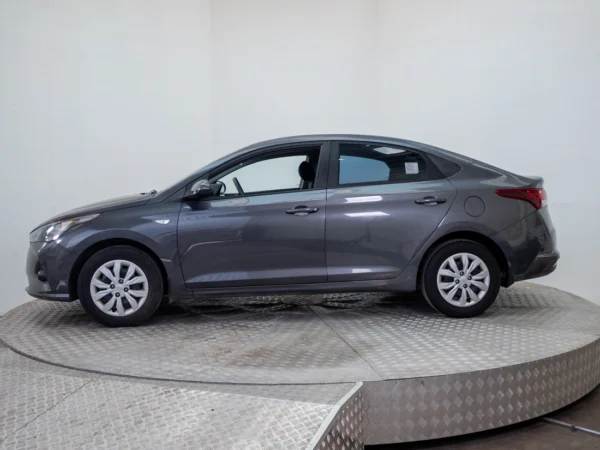 HYUNDAI ACCENT 2024 usado — Pompeyo Carrasco — foto 3