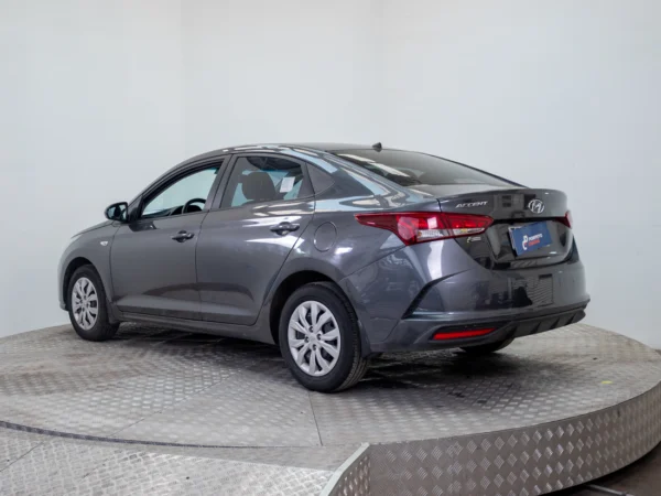 HYUNDAI ACCENT 2024 usado — Pompeyo Carrasco — foto 4